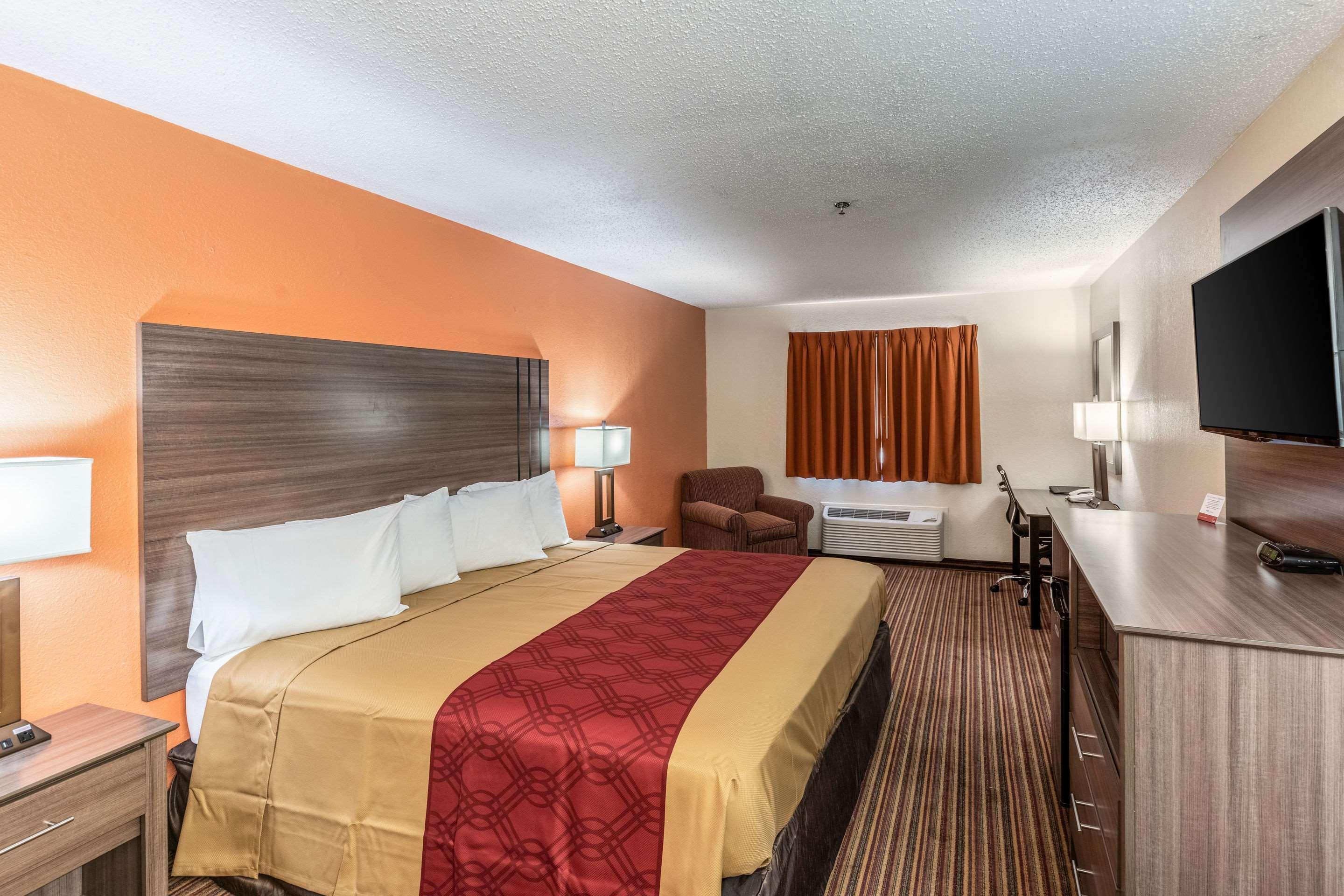 Econo Lodge Inn & Suites McKinney Eksteriør billede