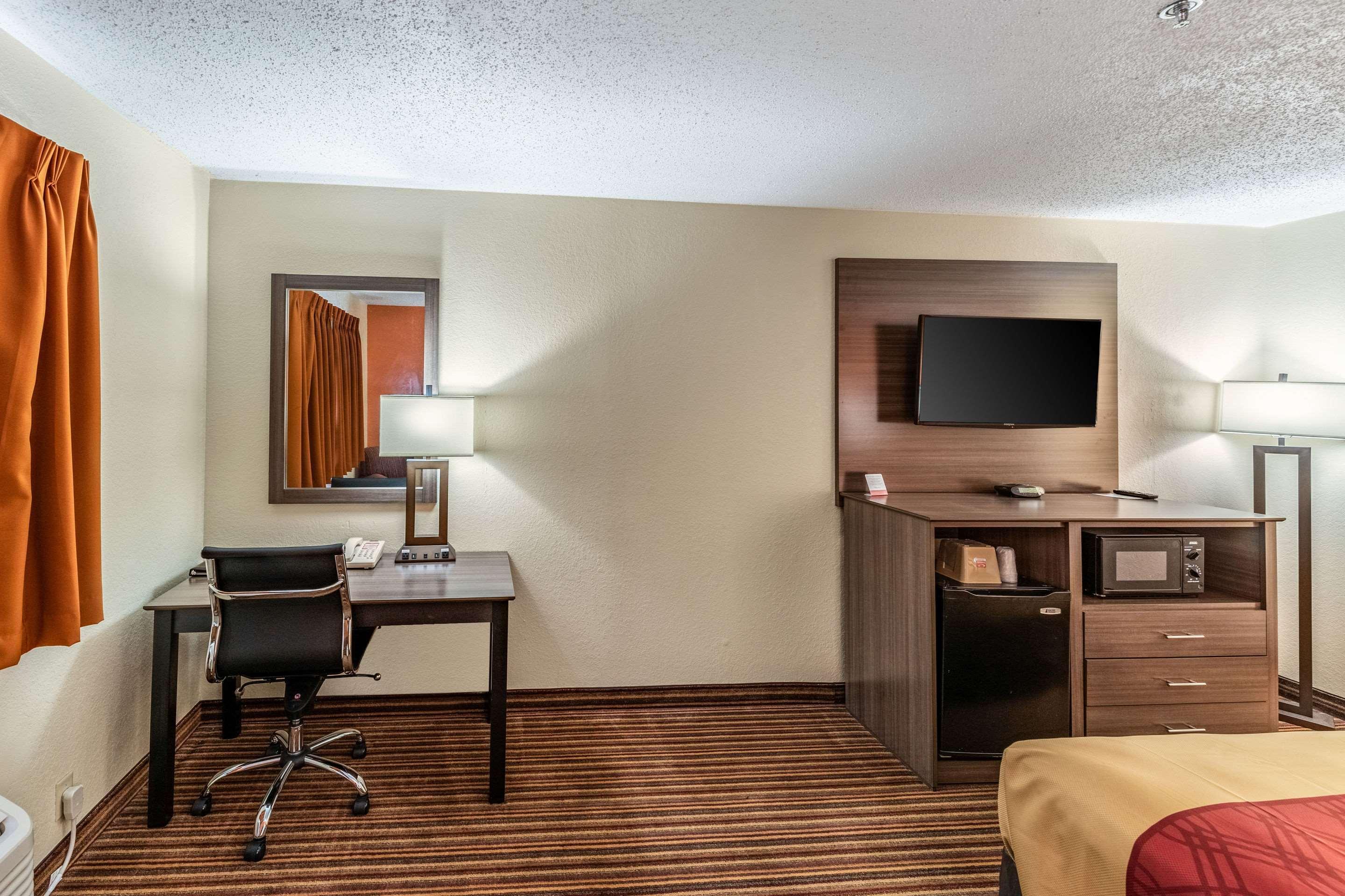 Econo Lodge Inn & Suites McKinney Eksteriør billede