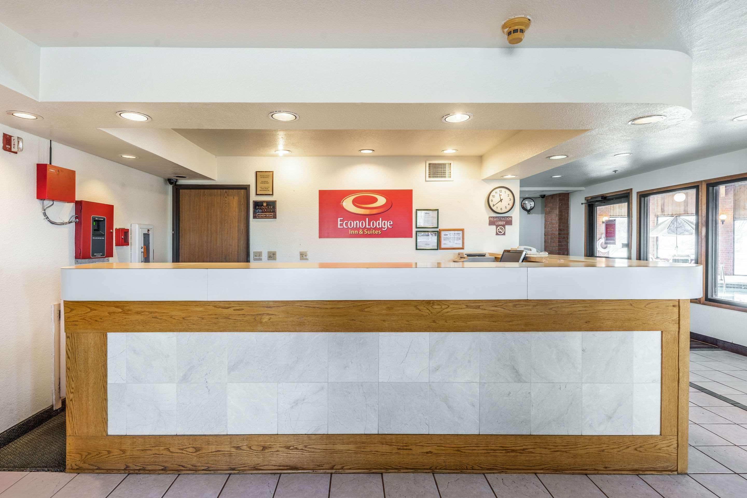 Econo Lodge Inn & Suites McKinney Eksteriør billede