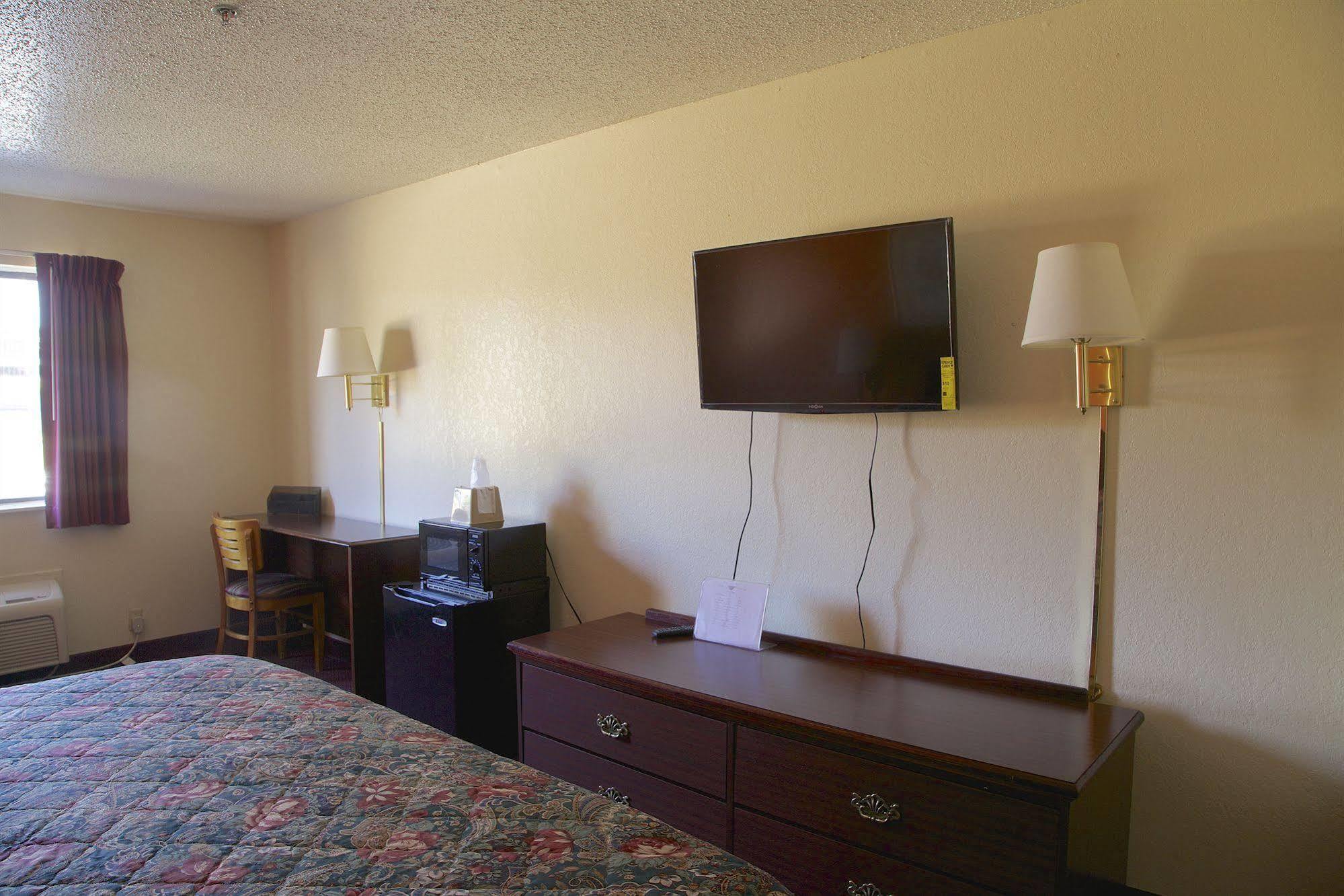 Econo Lodge Inn & Suites McKinney Eksteriør billede